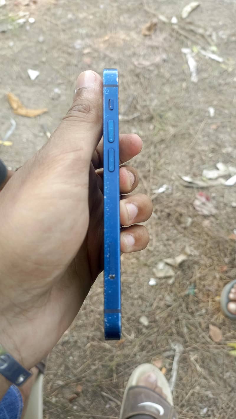 Iphone 12 mini 0