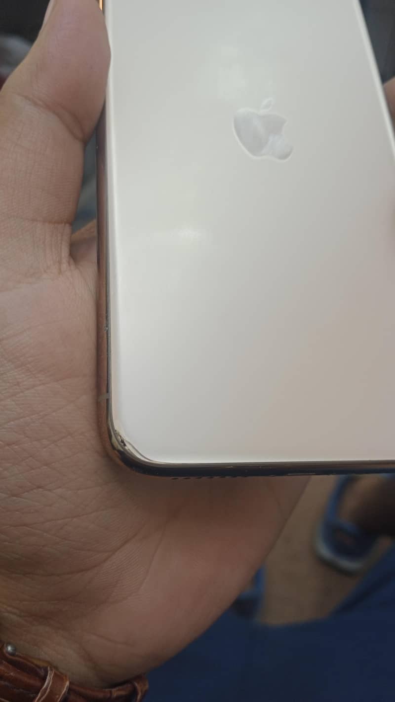 Iphone 11 pro max 7