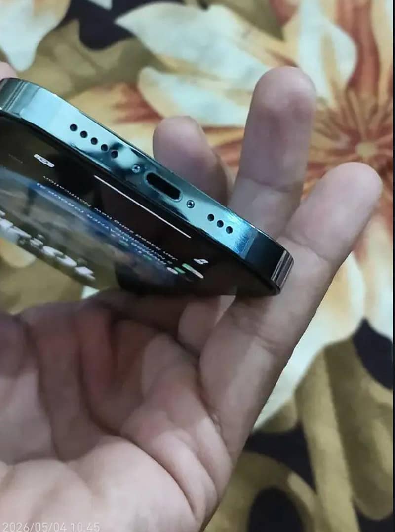 IPHONE 13 PRO 1