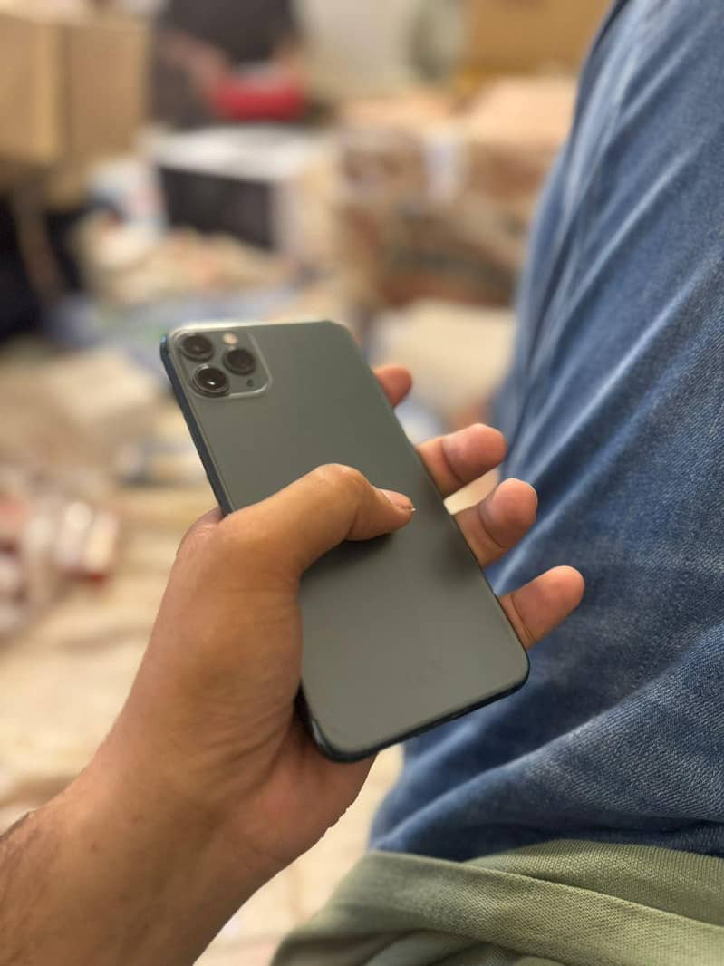 Iphone 11 pro max 0