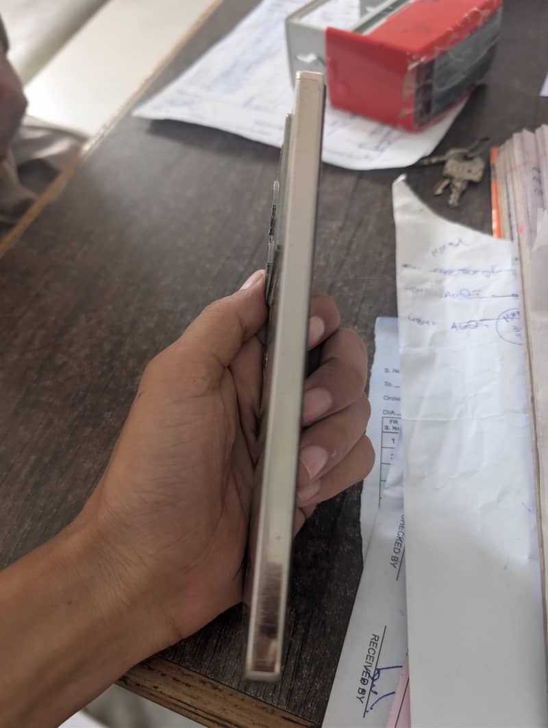 Infinix Note 40 5