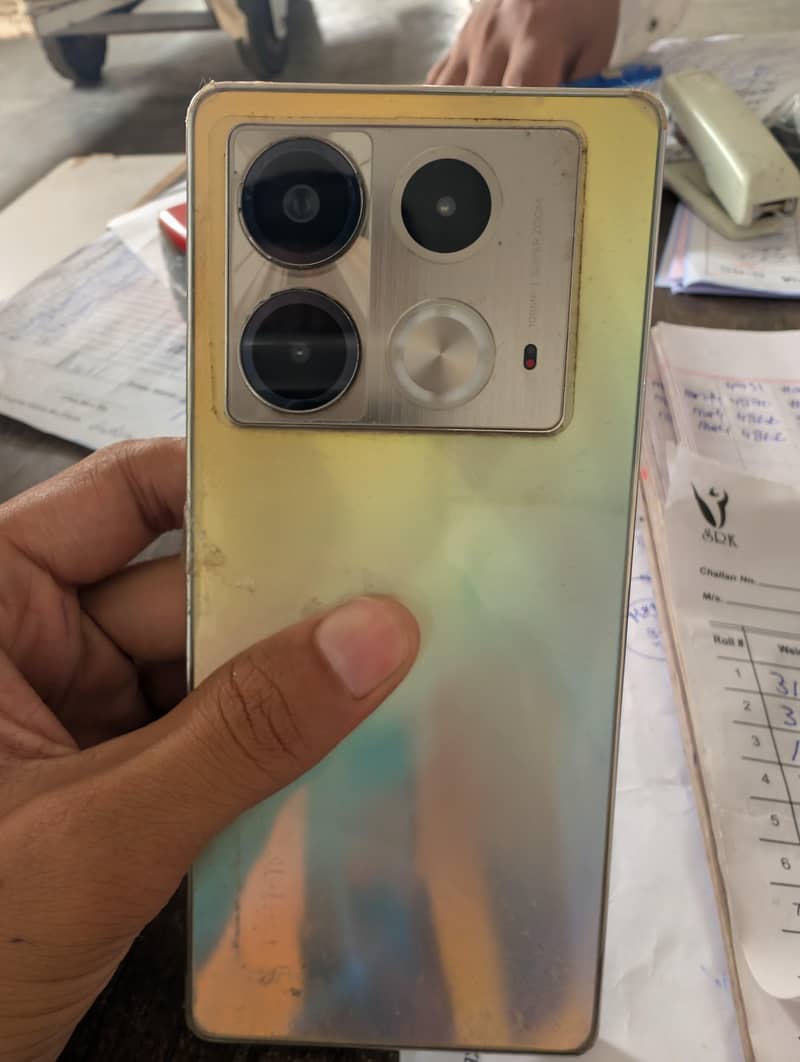 Infinix Note 40 7