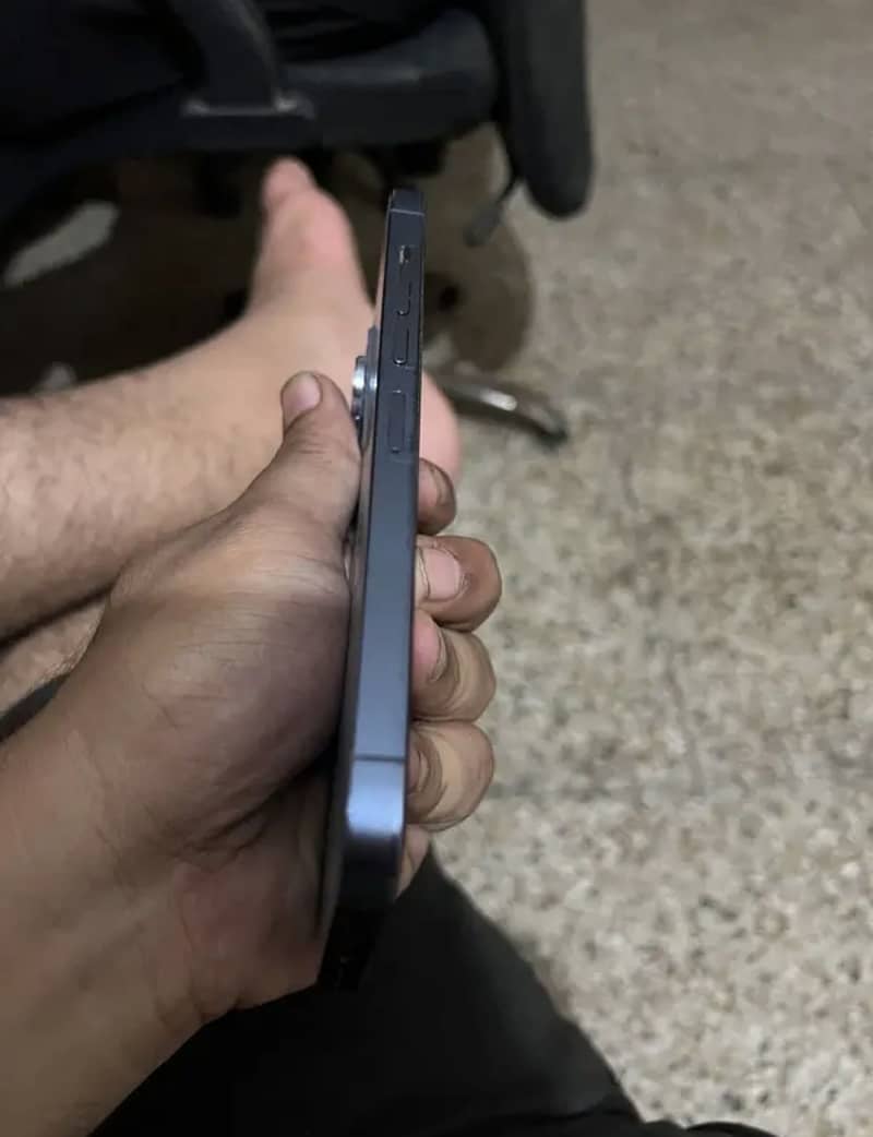 Iphone 13 pro max 2