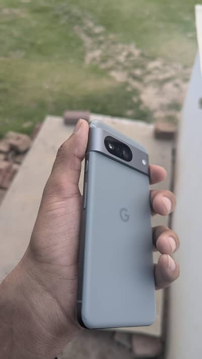 Pixel 8