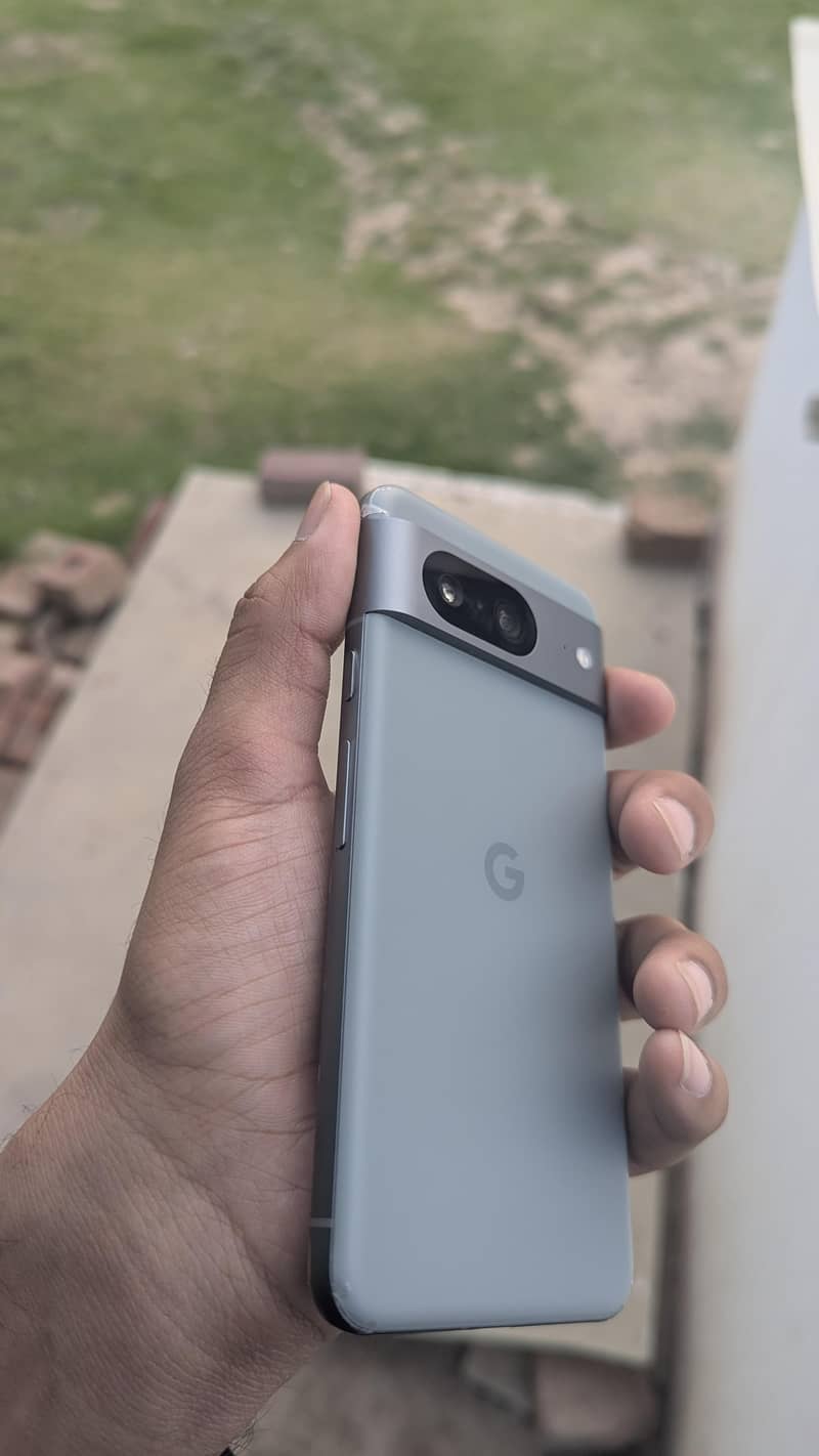 Pixel 8 0