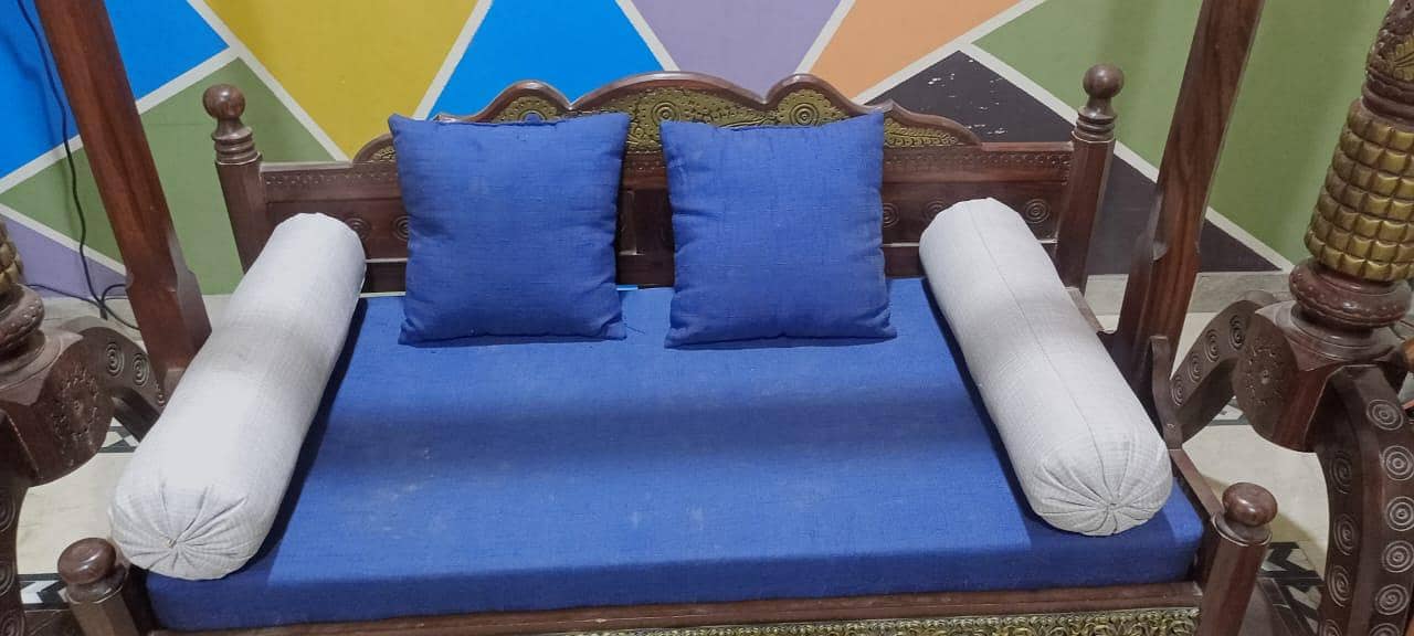 Sofa jhula 2