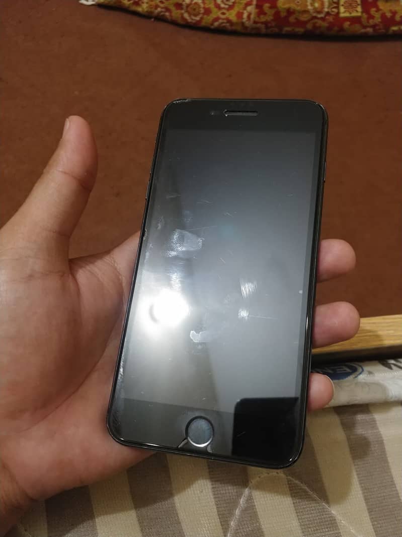 IPHONE 7+ 6