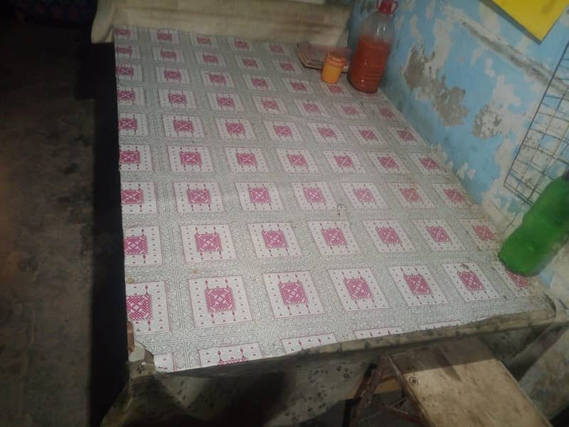 table takhat 2