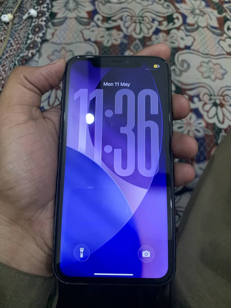 iPhone 11 1