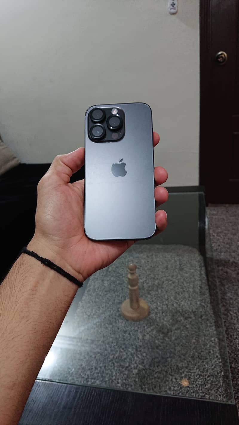Iphone 14 pro 12