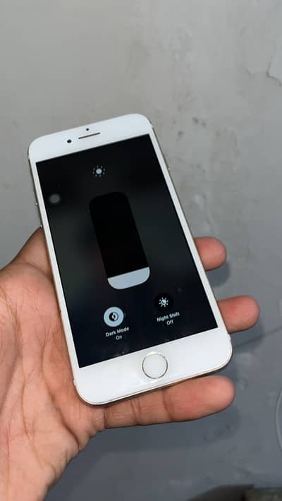 iPhone 7 PTA