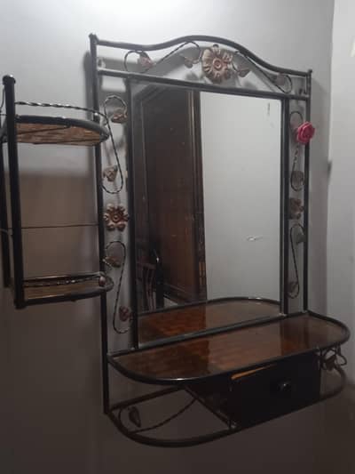 Iron dressing Mirror