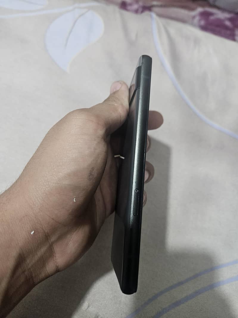Google pixel 6a 4
