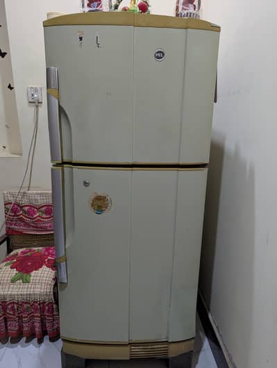 PEL refrigerator Medium size