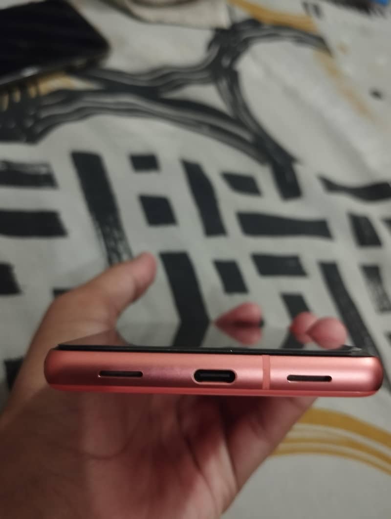 Google Pixel 7a 4