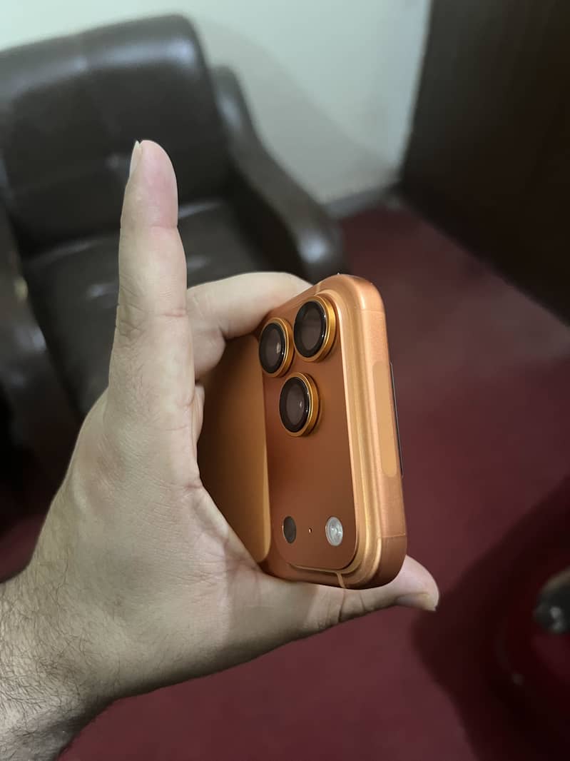 IPHONE 17 PRO MAX 1