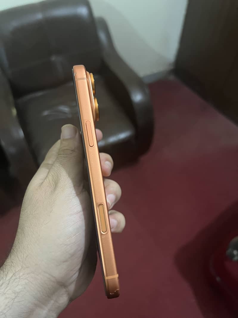 IPHONE 17 PRO MAX 3