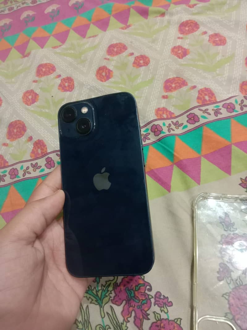 IPhone 13 1