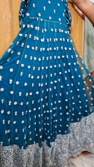 Beautiful And elegant bridal maxi available in excellent condition