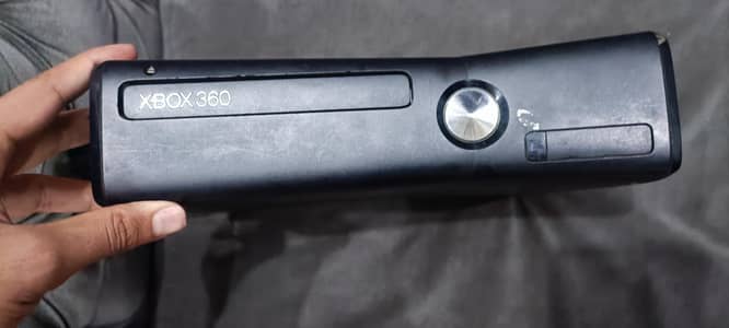 XBOX 360 URGENT SALE