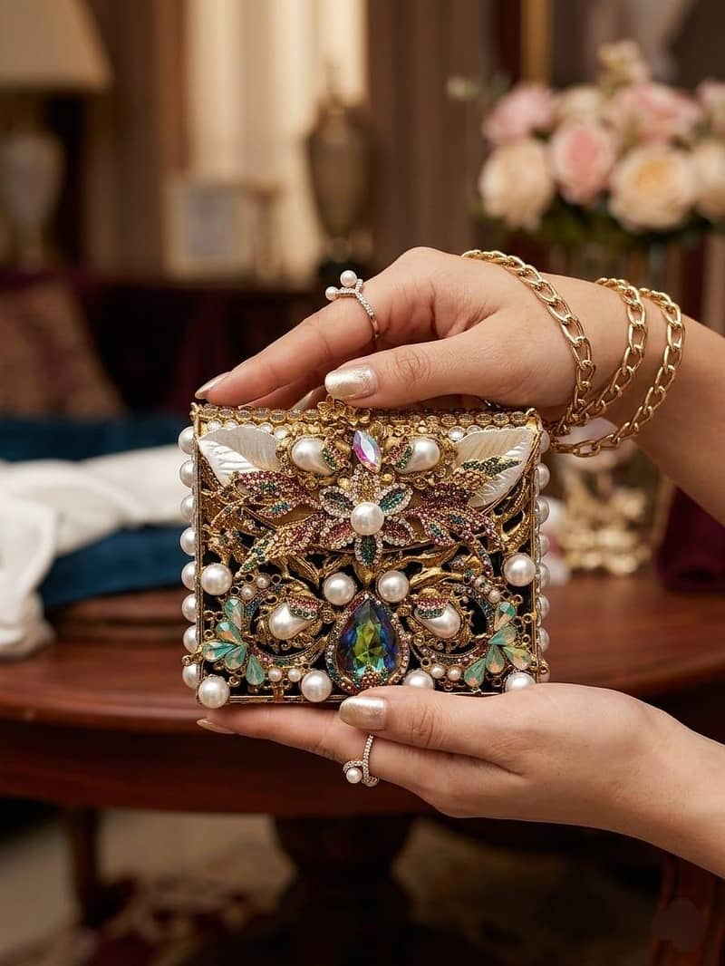 fancy clutches 4