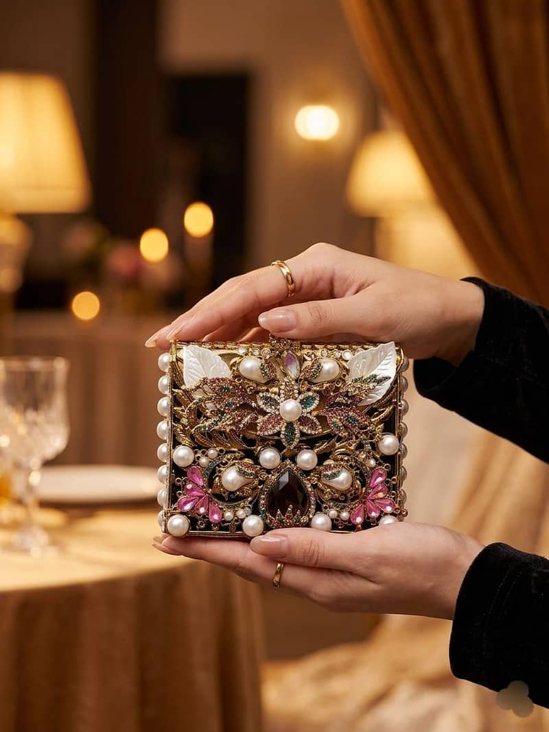 fancy clutches 8