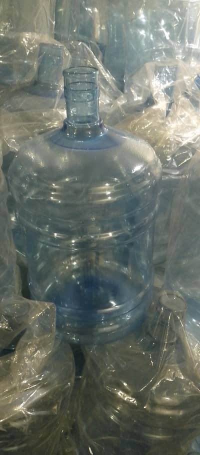 19LETTER bottles