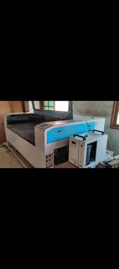 CNC laser cutting machine