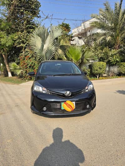 Toyota vitz 2015/2016