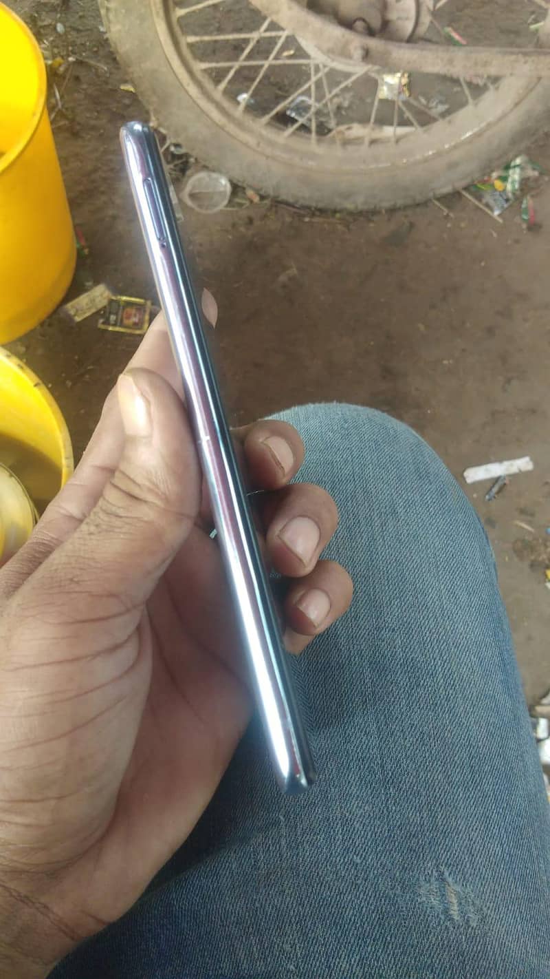 INFINIX NOTE 10 PRO 4