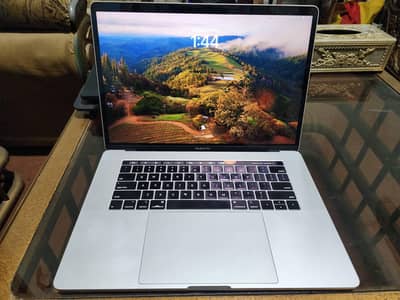 Macbook Pro 2018 | 15 Inches