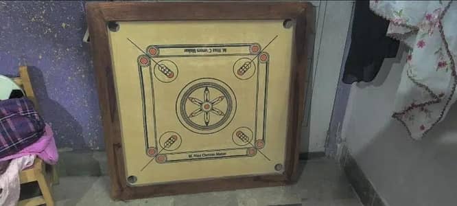 carrom board