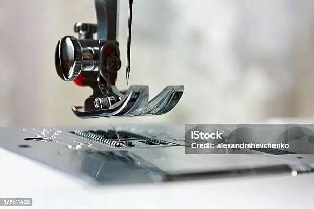 سلائی مشین کا پاؤ 1