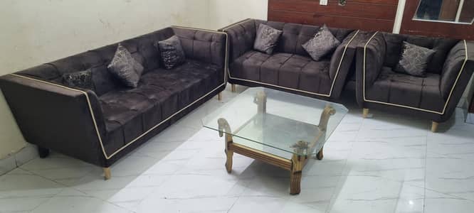 SOFA SET 3+2+1 BRAND NEW NEVER USED 10.10 CONDITION 03281010987