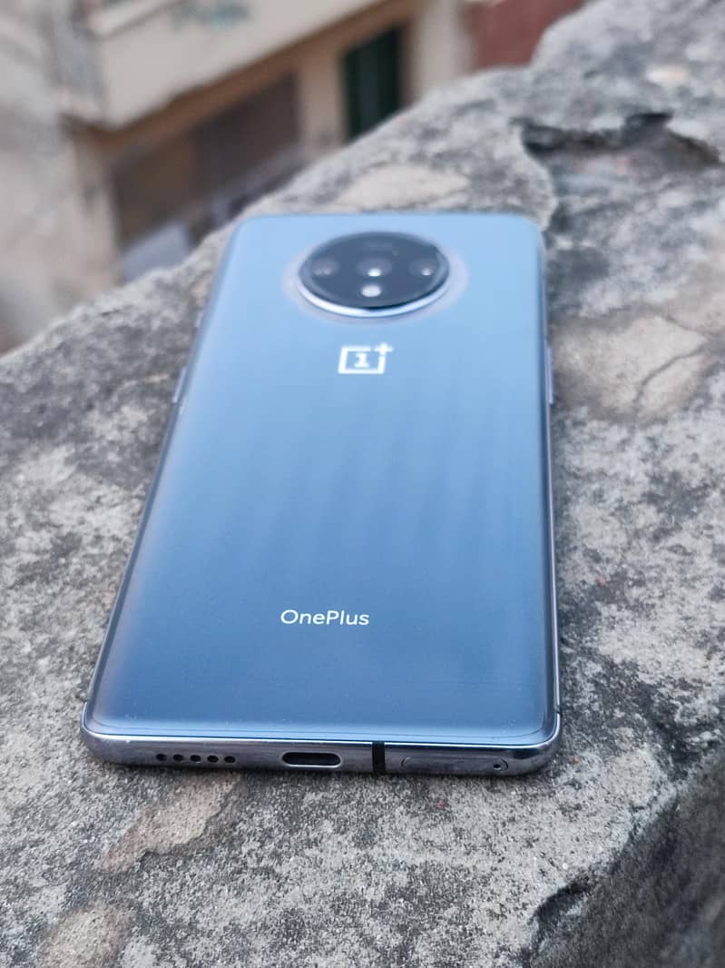OnePlus 7t 12