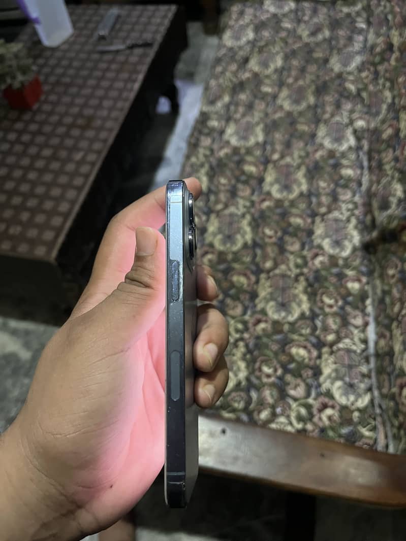 iphone 13 jv 0