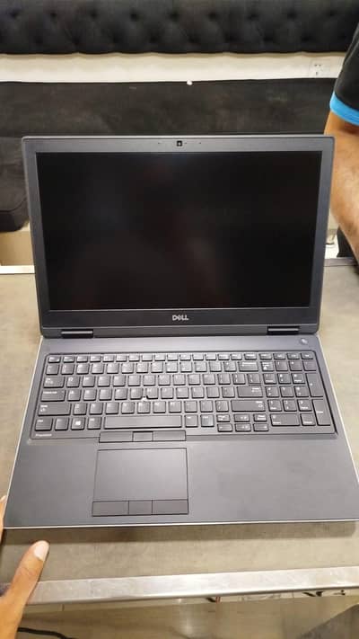 Dell Precision 7530 i7 8th H