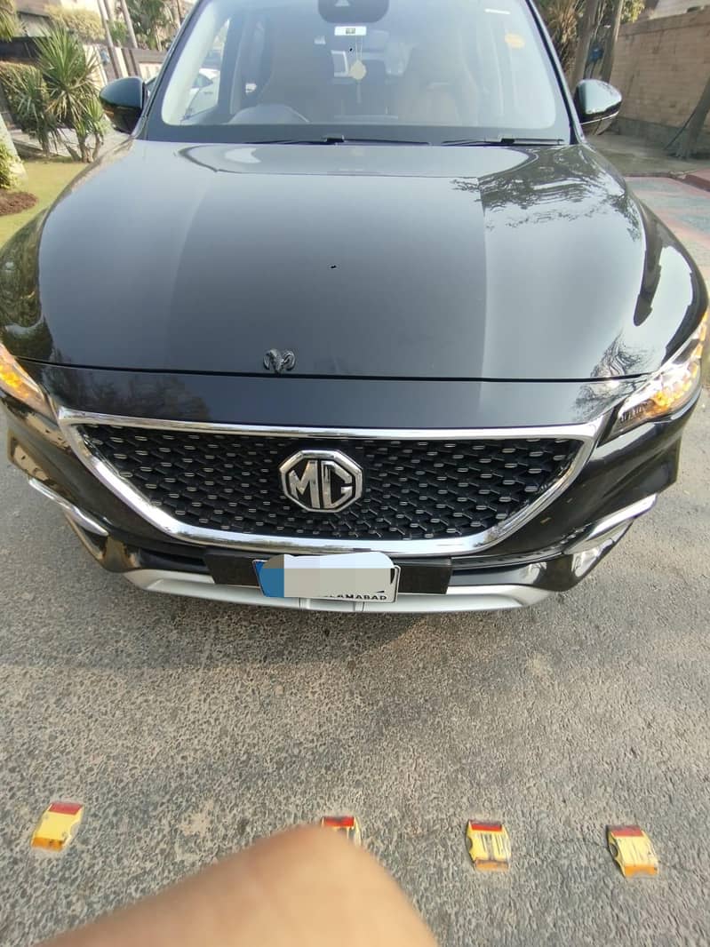 MG HS TROPHY EDITION 3