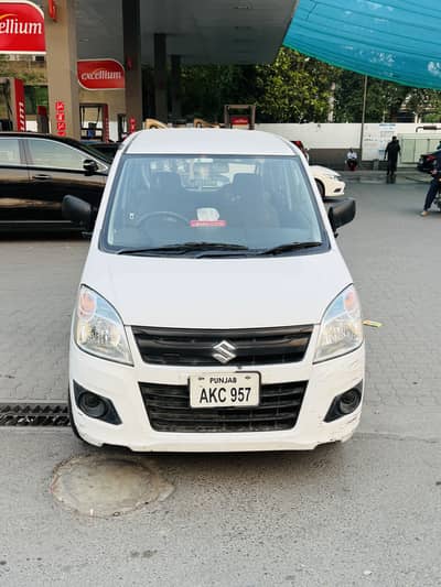 Suzuki wagon R first owner 2022