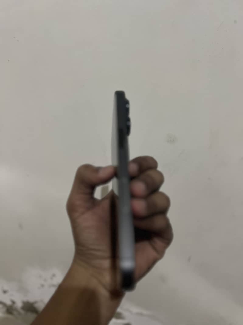 iPhone 14 Pro Max 1