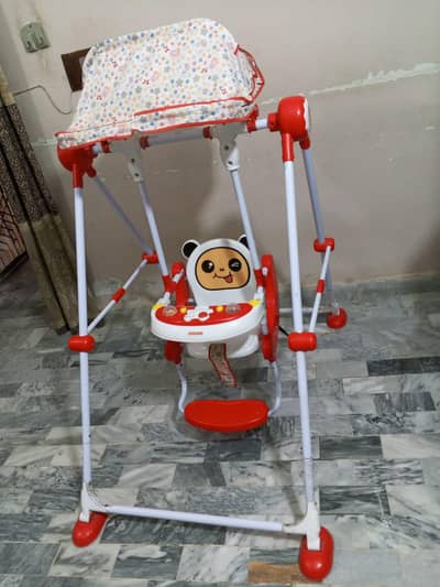 kids swing in very good condition