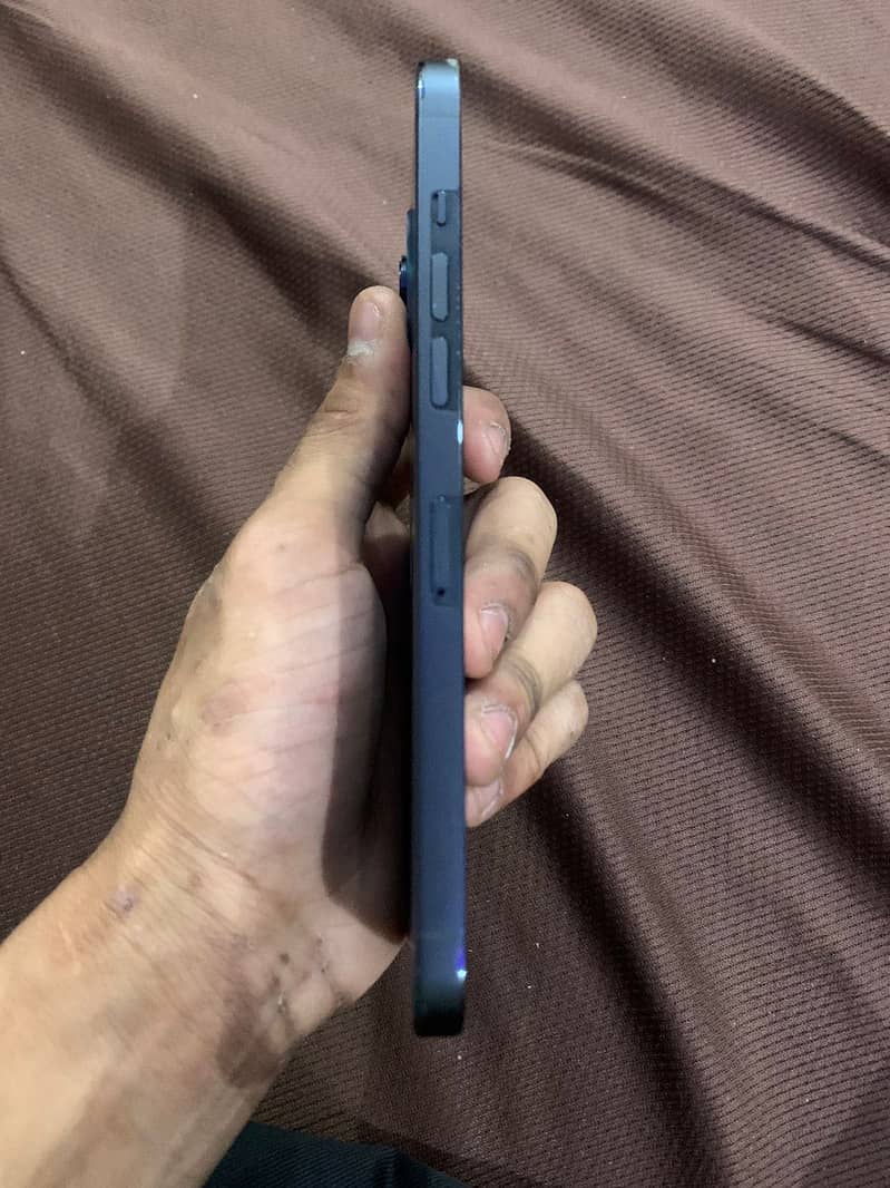 iPhone 12 pro max 1