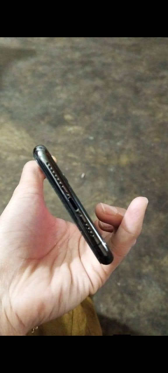 iphone xs max 3