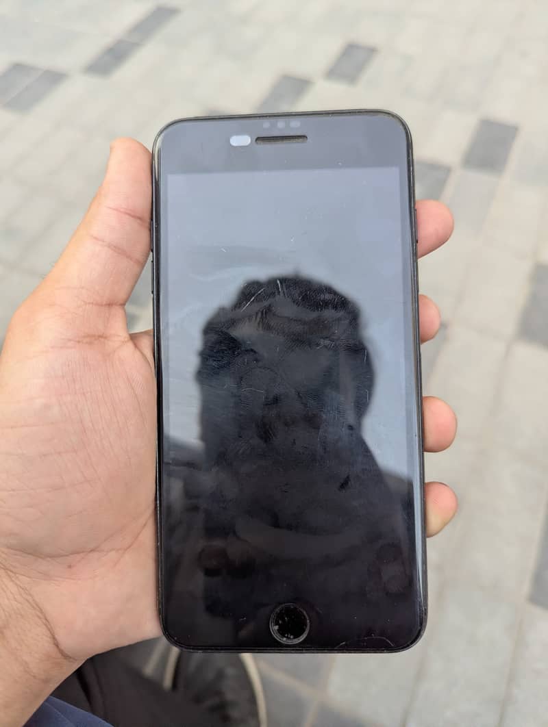 iPhone 7 Plus 4