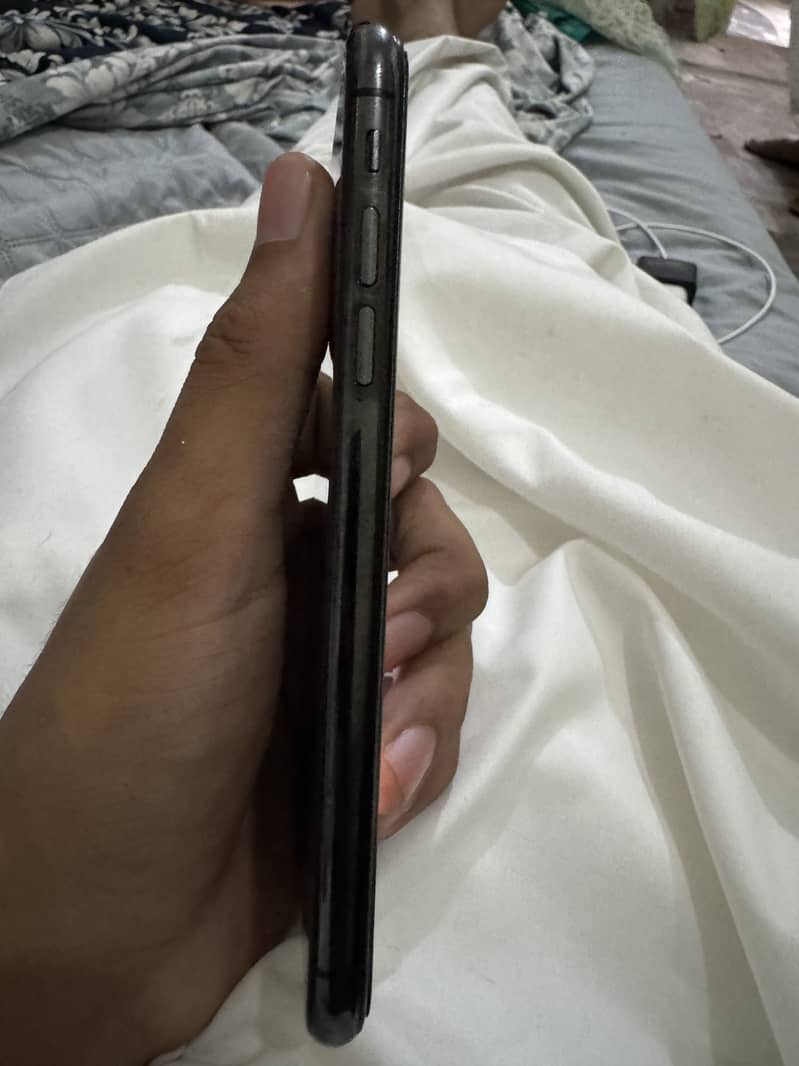 Iphone xs 3