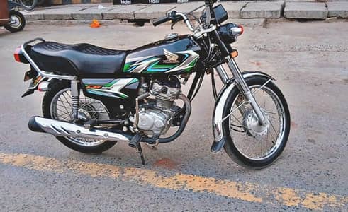 Honda 125 (2023)