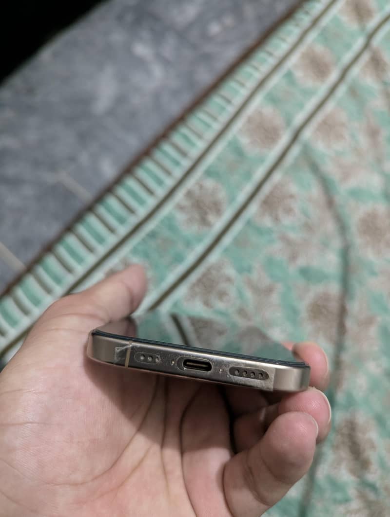 Iphone 16 Pro 2