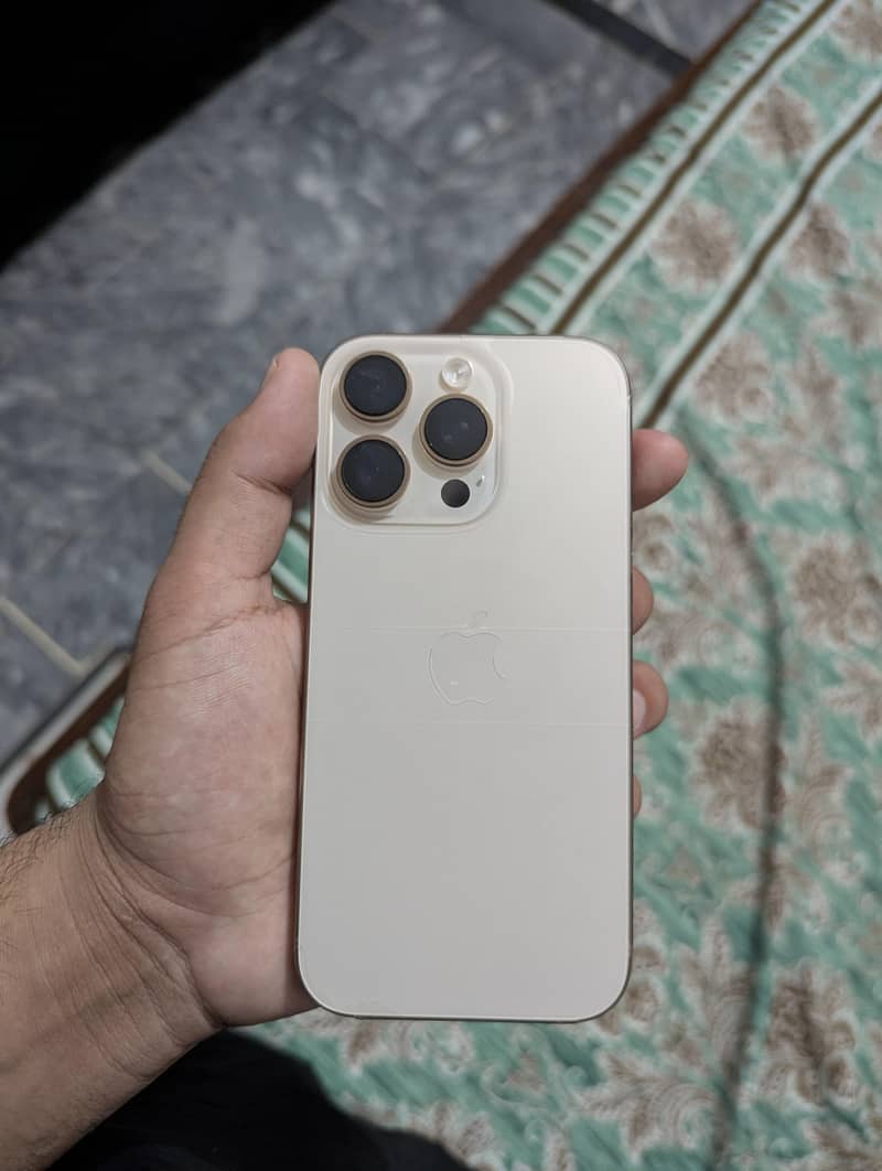Iphone 16 Pro 4