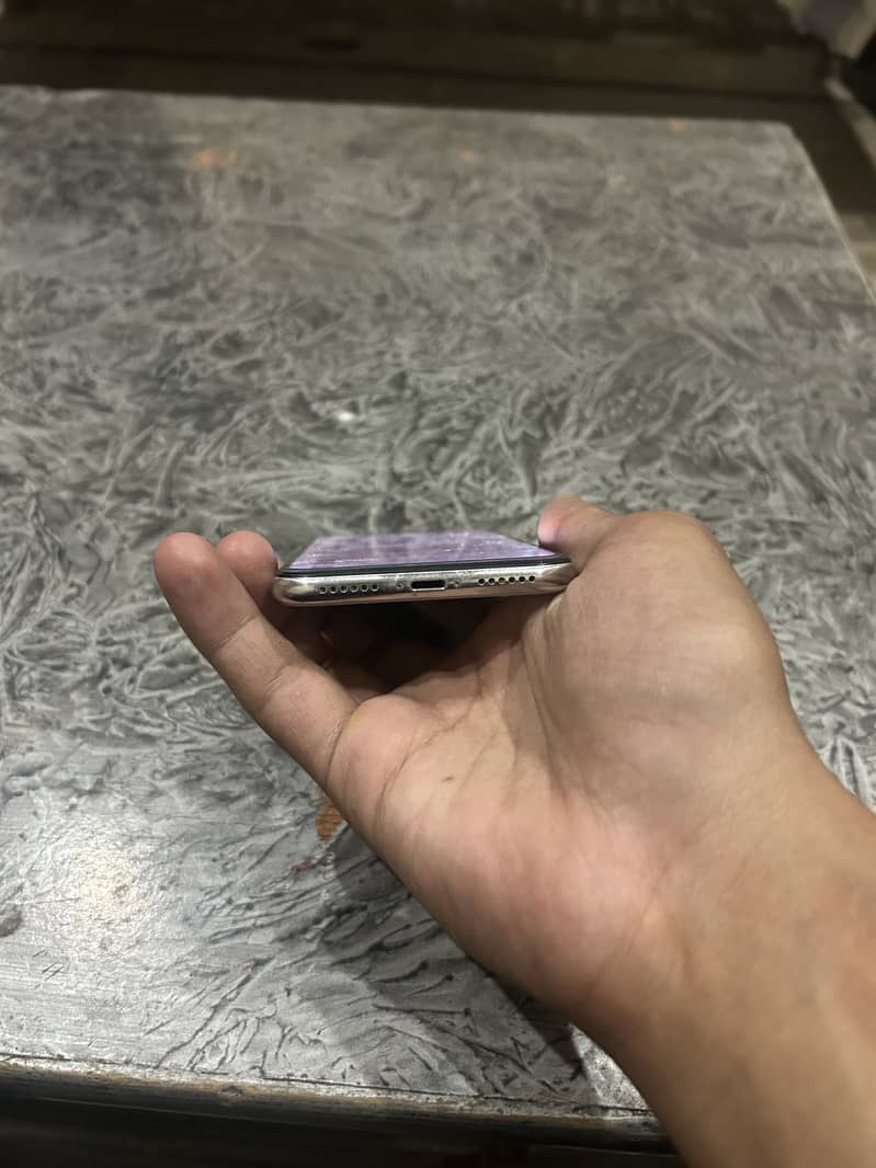 Iphone x 4