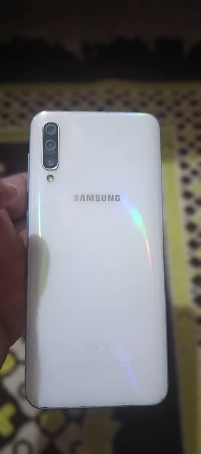 4+2 ram /128 gb rom